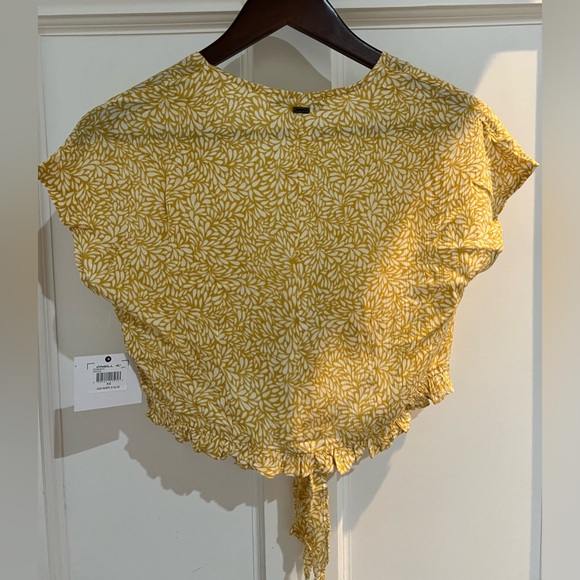 O’Neill yellow tie front crop top - Picture 2 of 4